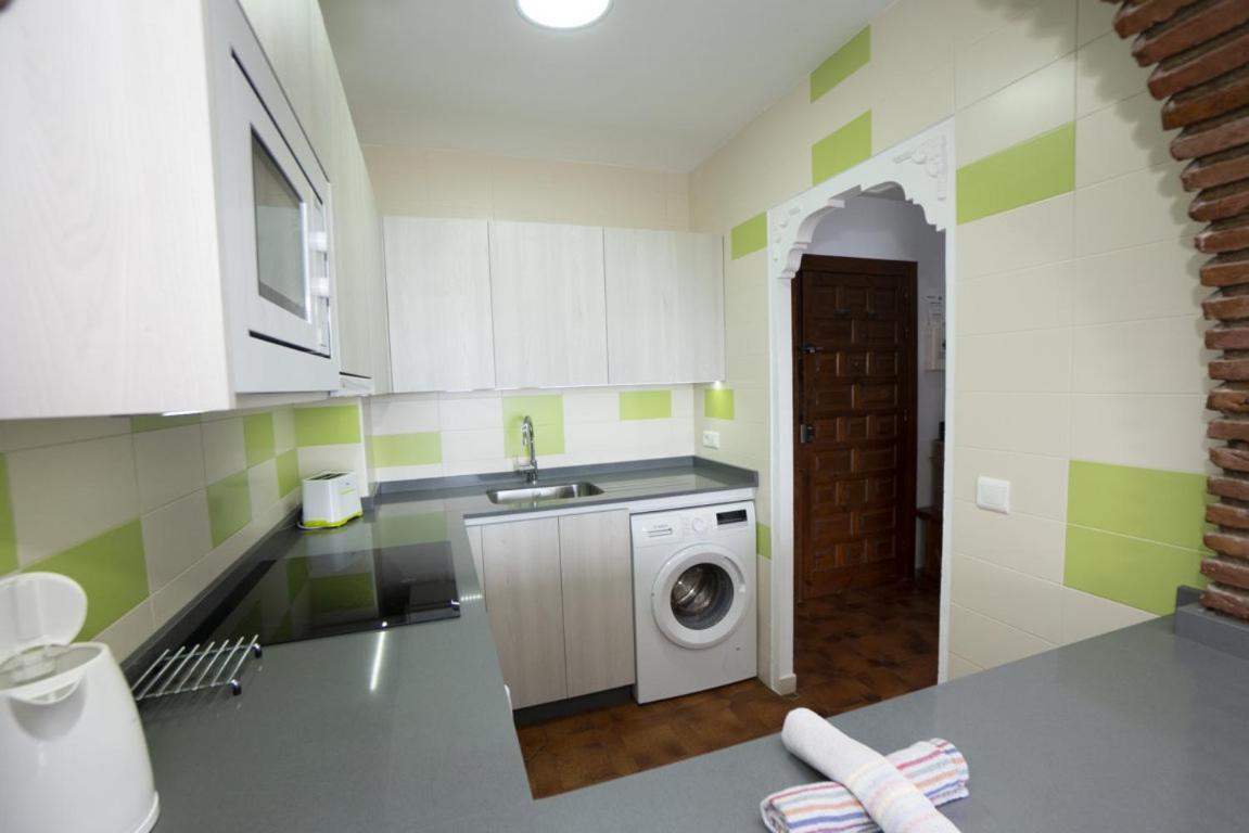 Palmeras 72 Menyber Apartment Nerja