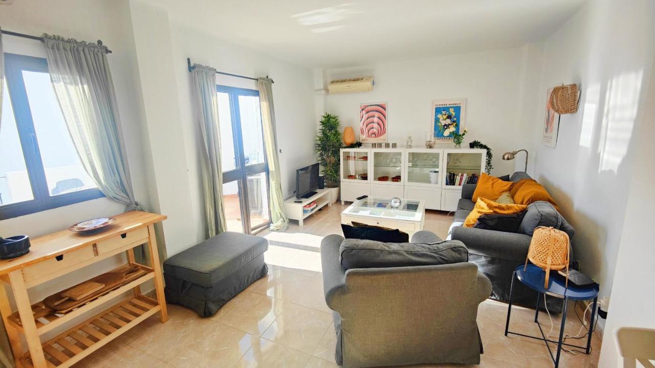 Apartamento Ap231 - Capistrano Playa 611 *