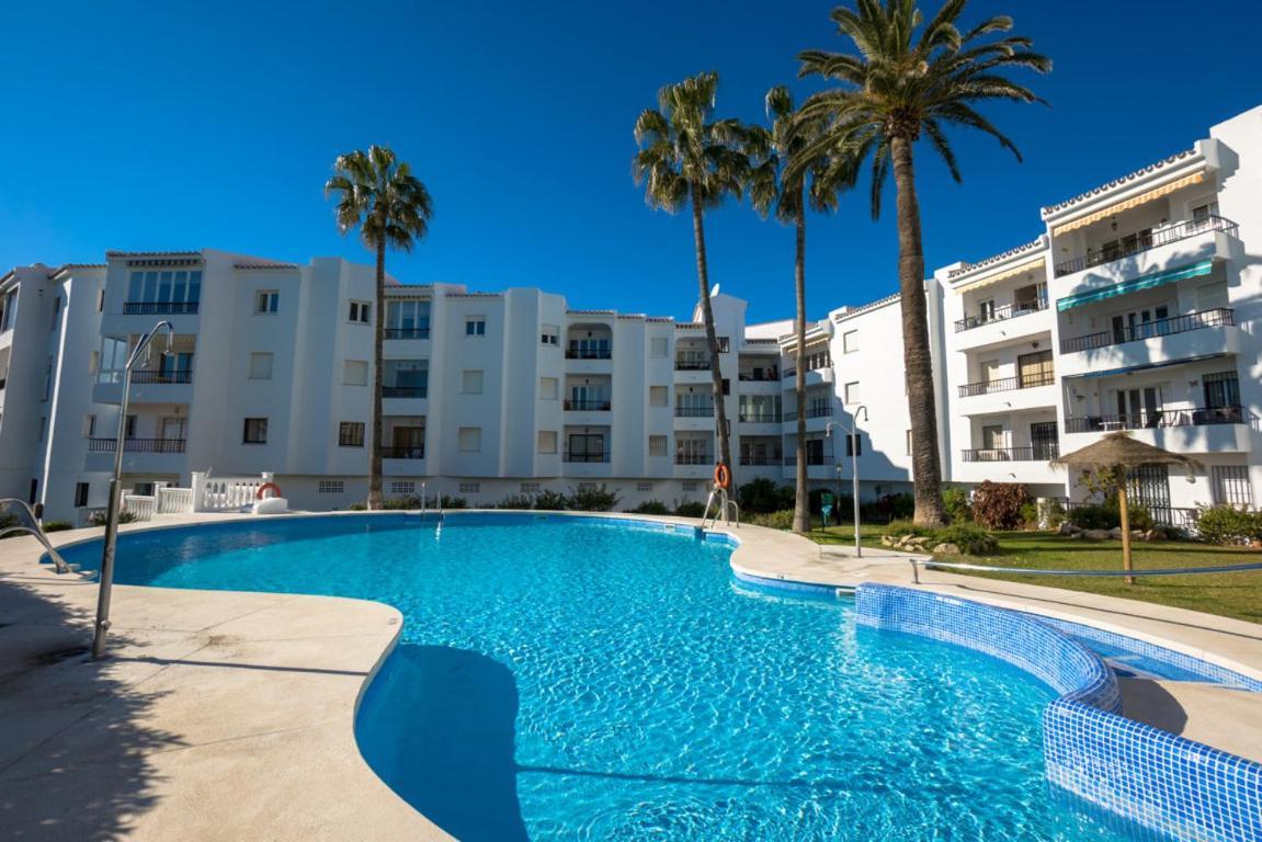 Apartment Palmeras 72 Menyber