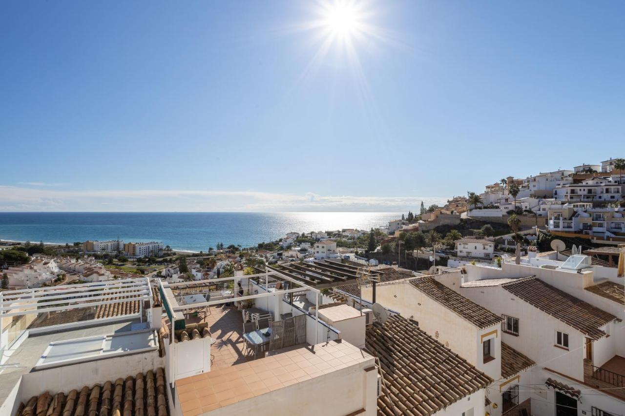 Plaza Cadiz 4 Overlooking Playazo Villa Nerja