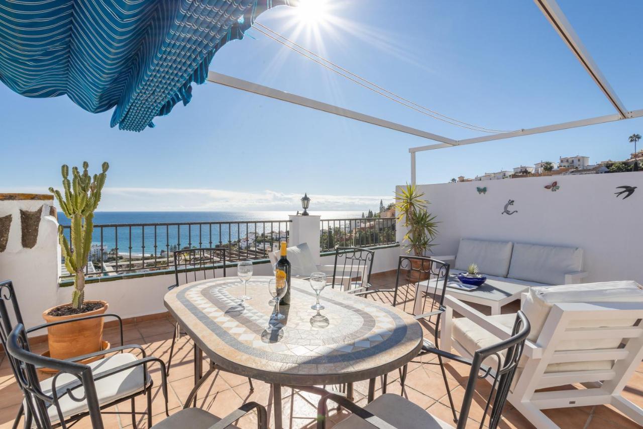 Plaza Cadiz 4 Overlooking Playazo Villa Nerja
