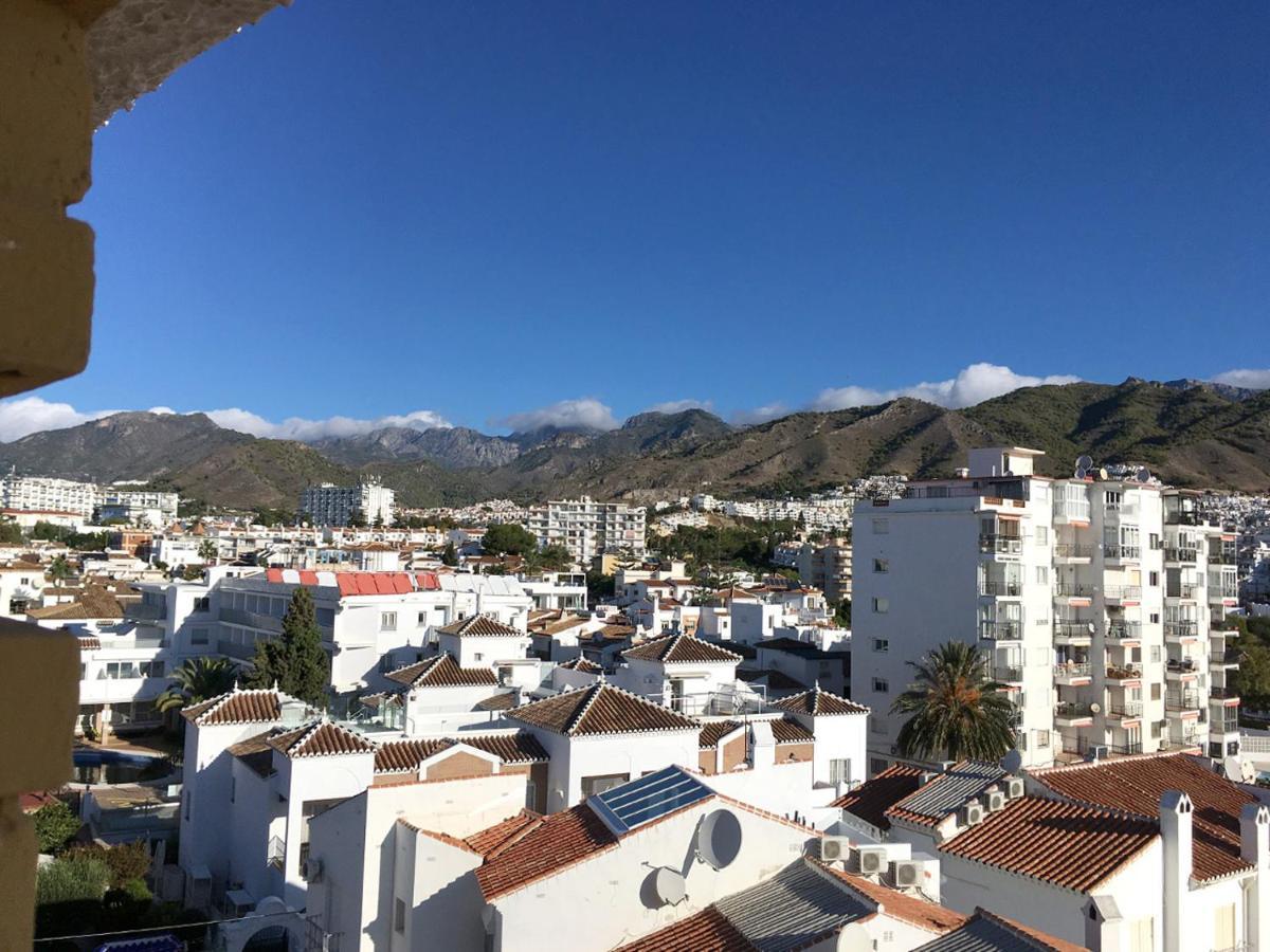 Capri 32 Menyber * Nerja