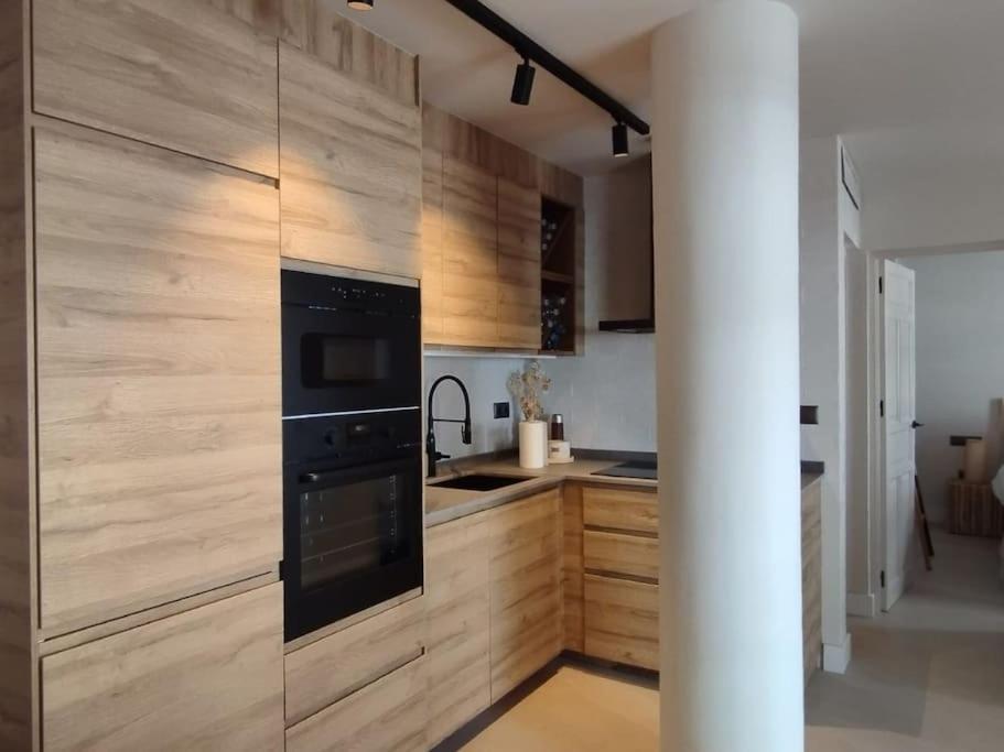 Stunning With Sea Views At Calle Carabeo, Nerja