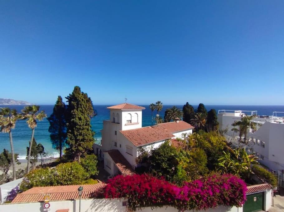 Stunning With Sea Views At Calle Carabeo, Nerja
