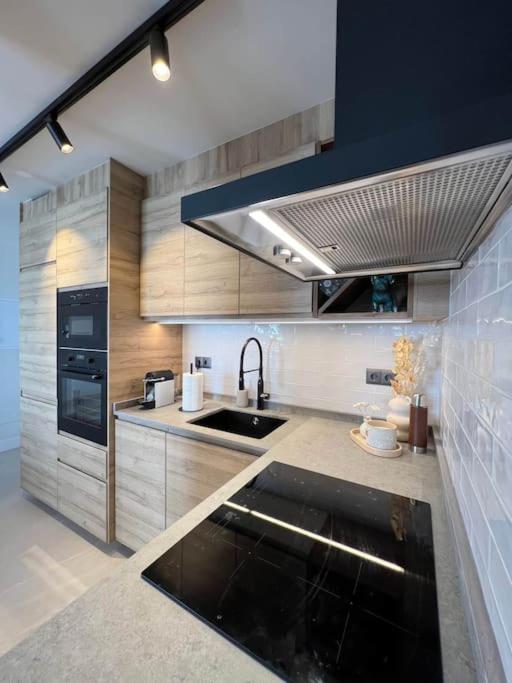Stunning With Sea Views At Calle Carabeo, Apartamento *