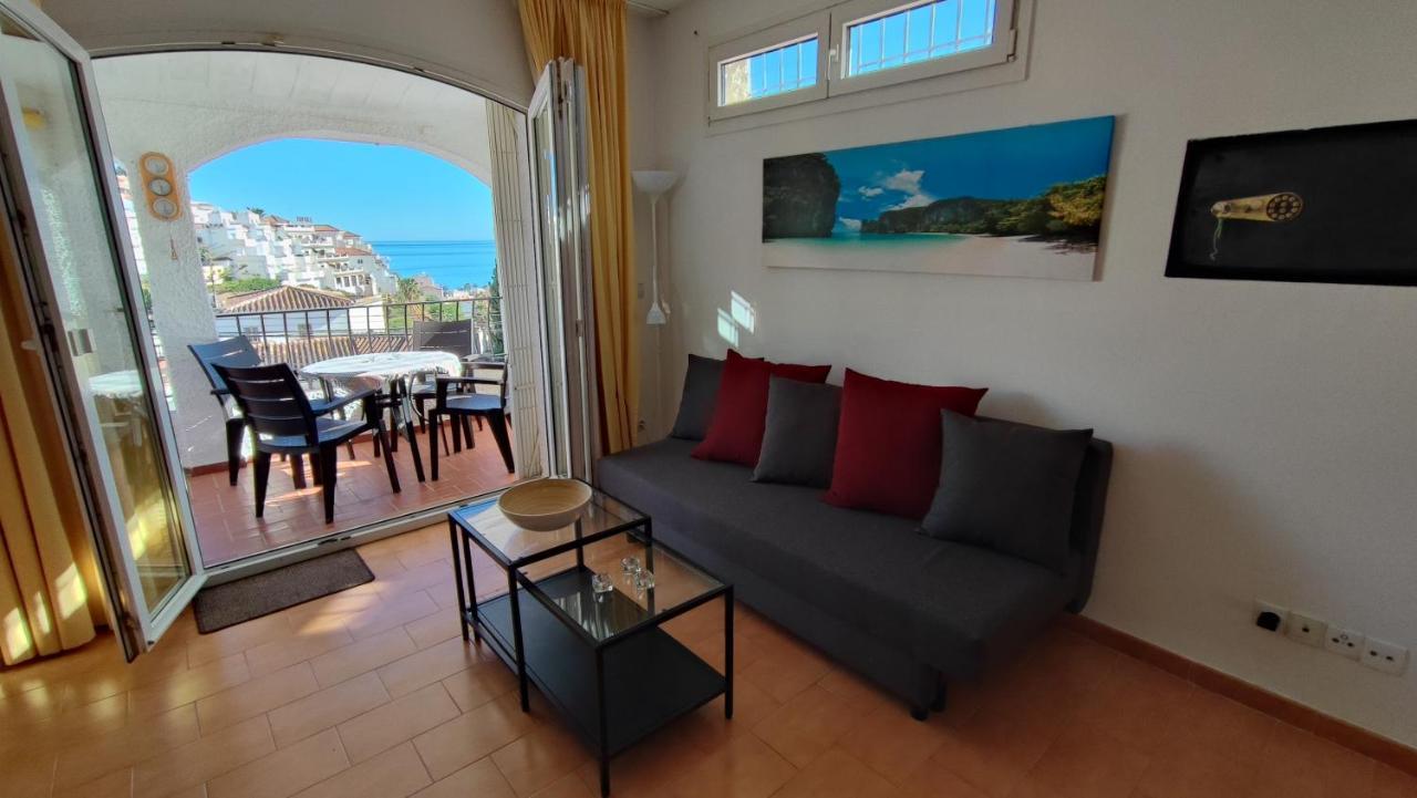 Casa Christina- Burriana Beach Holiday home Nerja