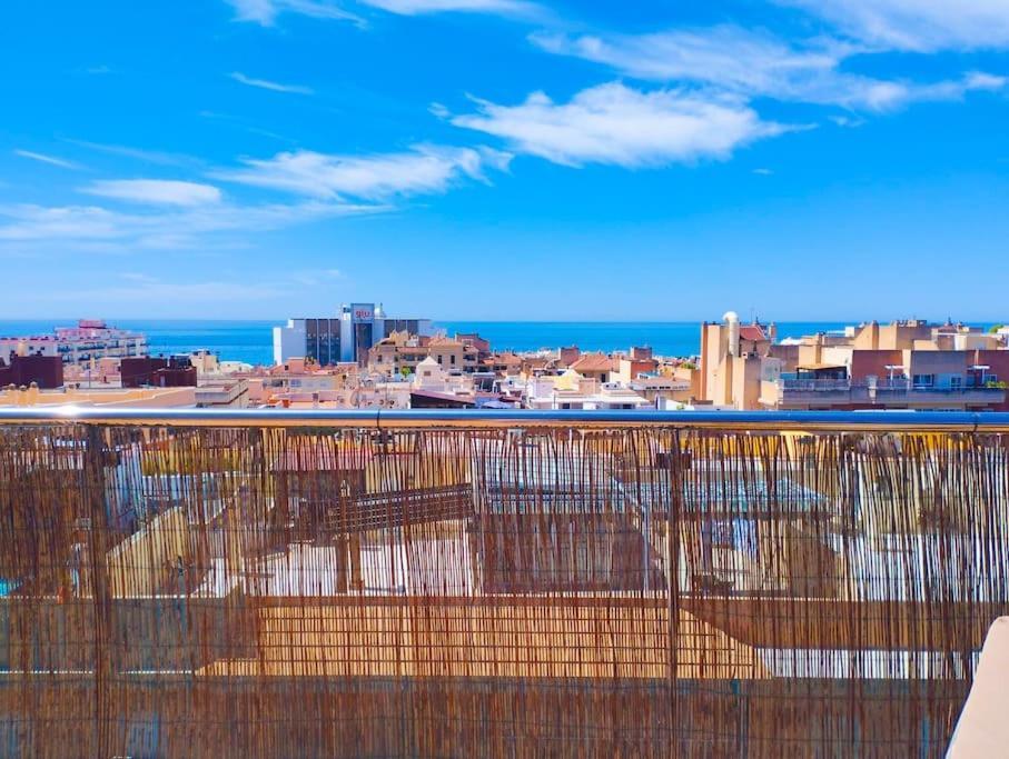 Penthouse With Amazing Sea Views And Parking Apartamento