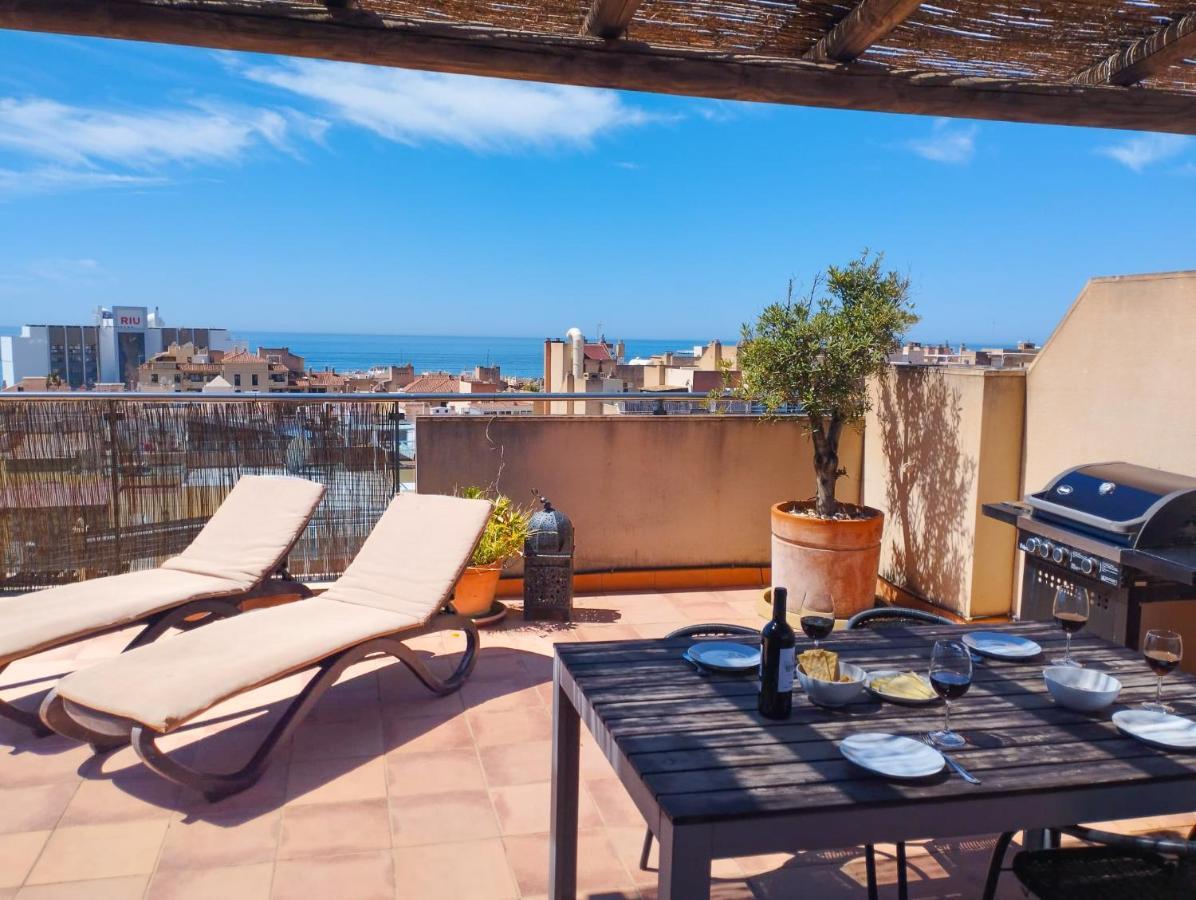 Penthouse With Amazing Sea Views And Parking Apartamento Nerja