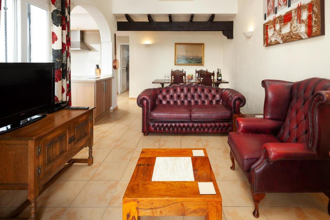 Casablanca 31 Oasis * Nerja