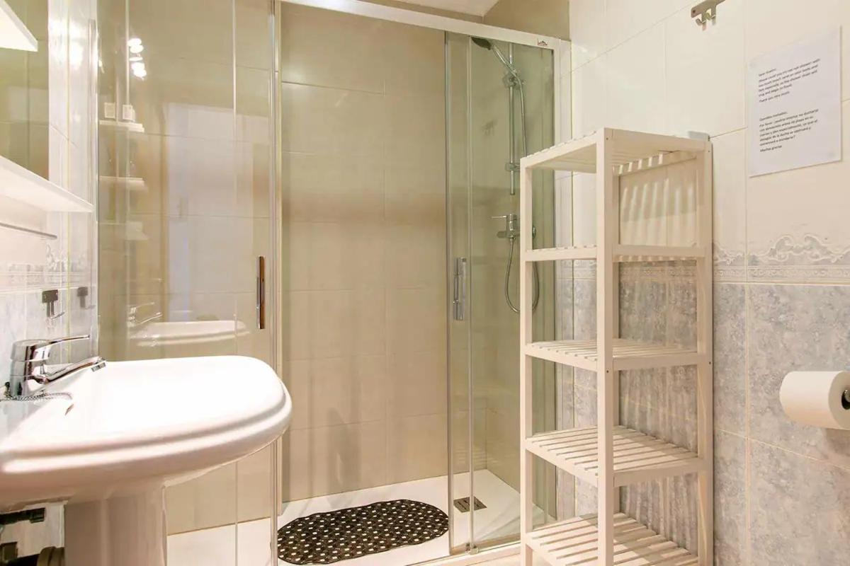 Vacation Quiet & Close To Beach Nerja