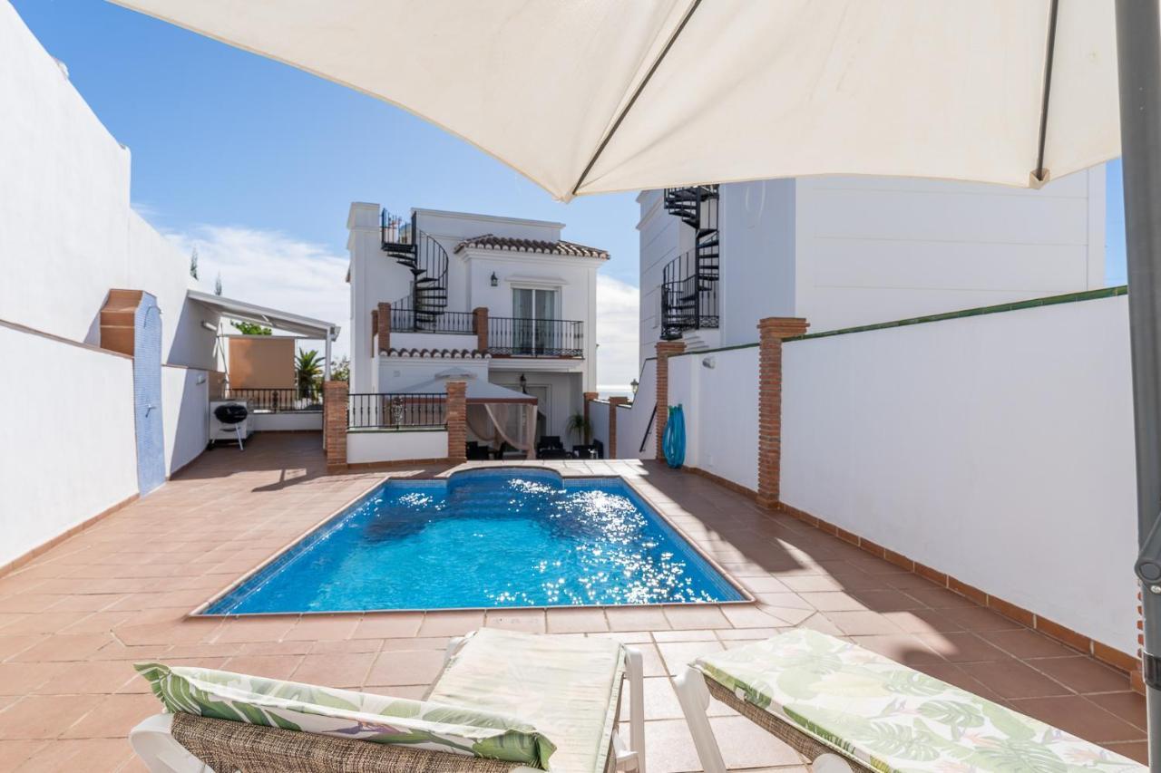 Sanchez Villa