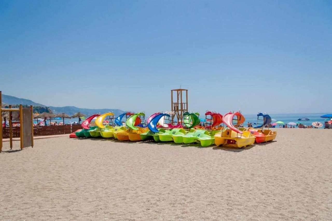 Casa Kaluel Adosado Blanco Сasa de vacaciones