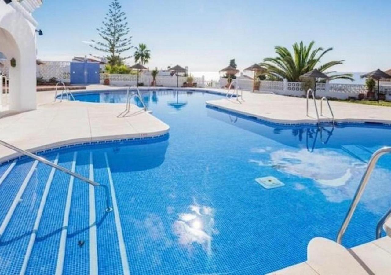 Stunning Duplex In Capistrano Playa, Nerja
