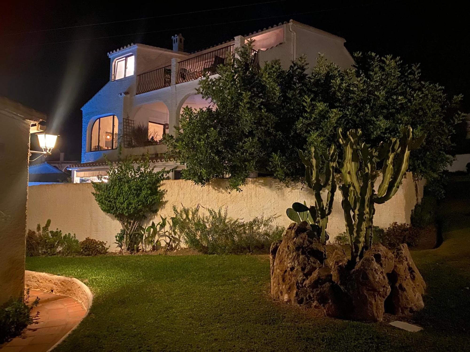 Pousada Little Castle: Sea & Mountain Views In *