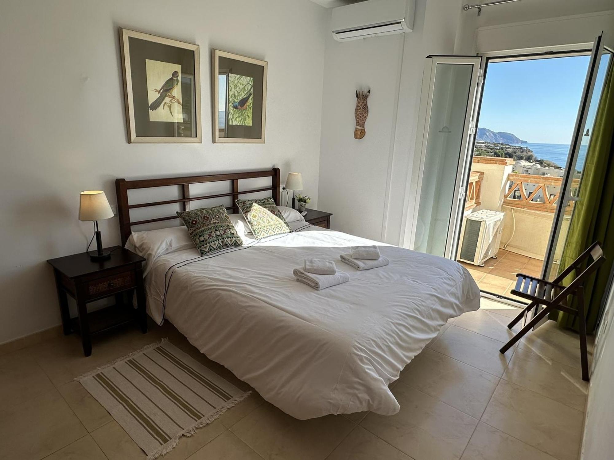 Paradise - Chimenea C2d * Nerja