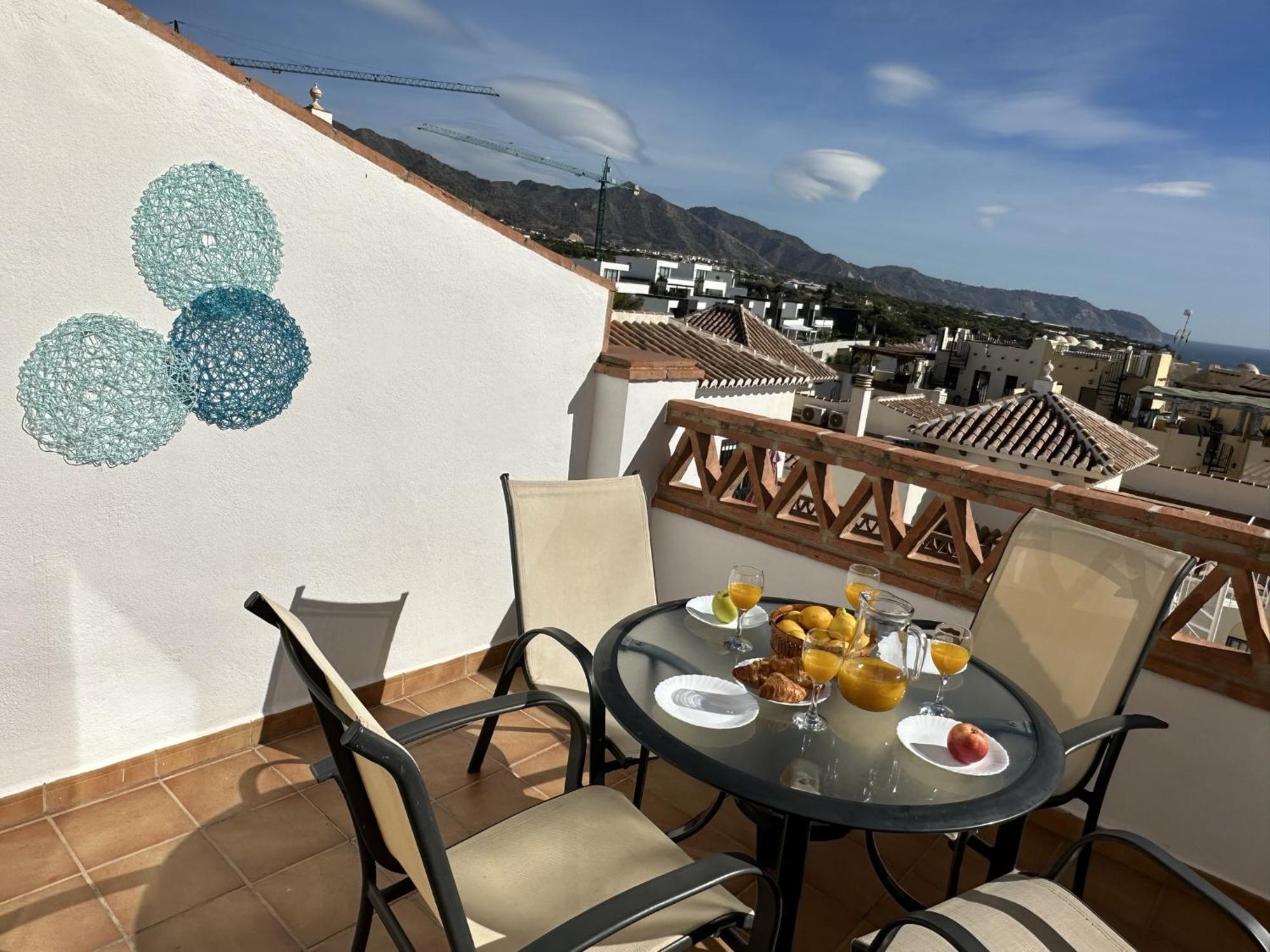Paradise - Chimenea C1d * Nerja