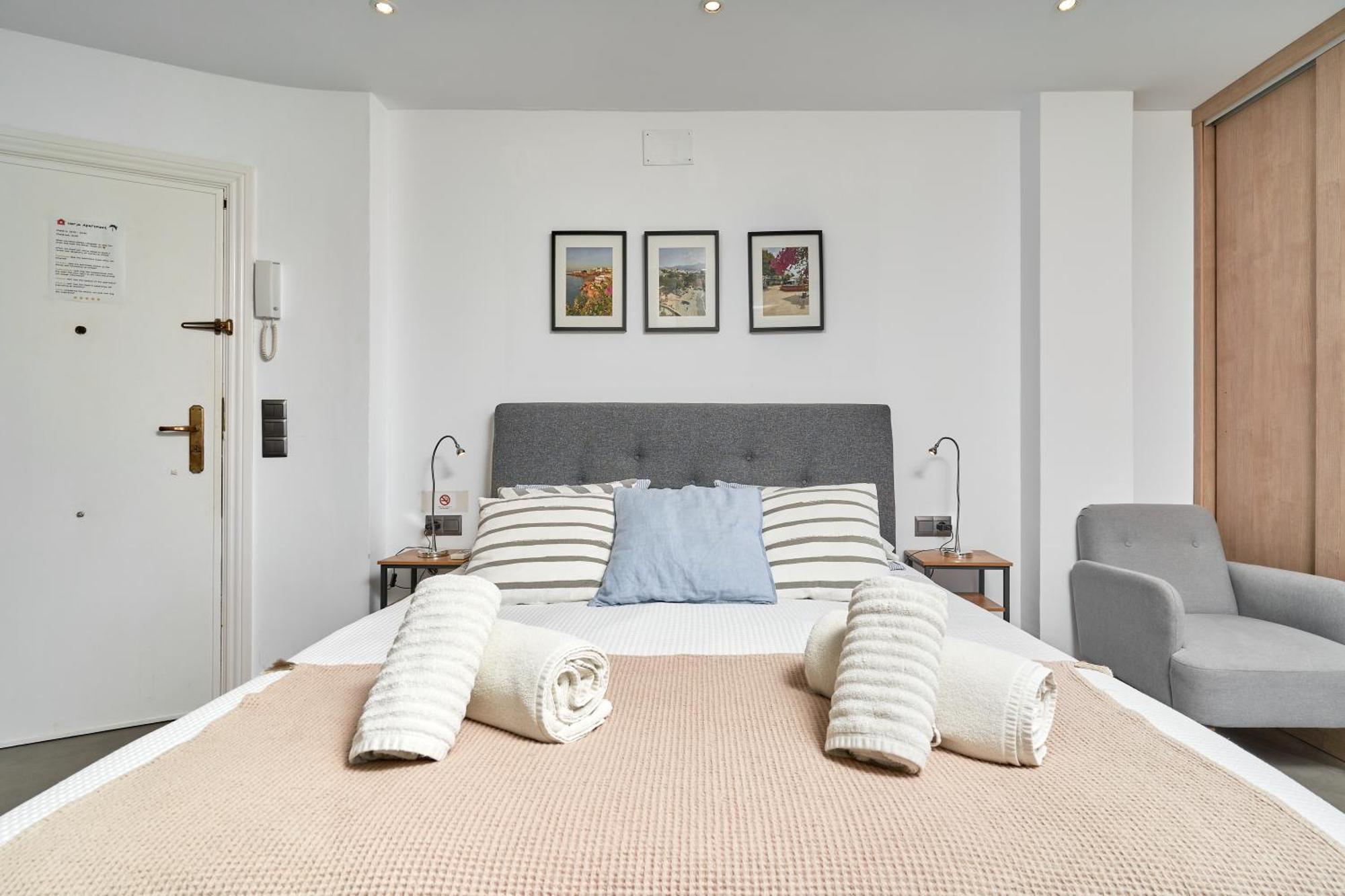 Stylish Studio Apartment *