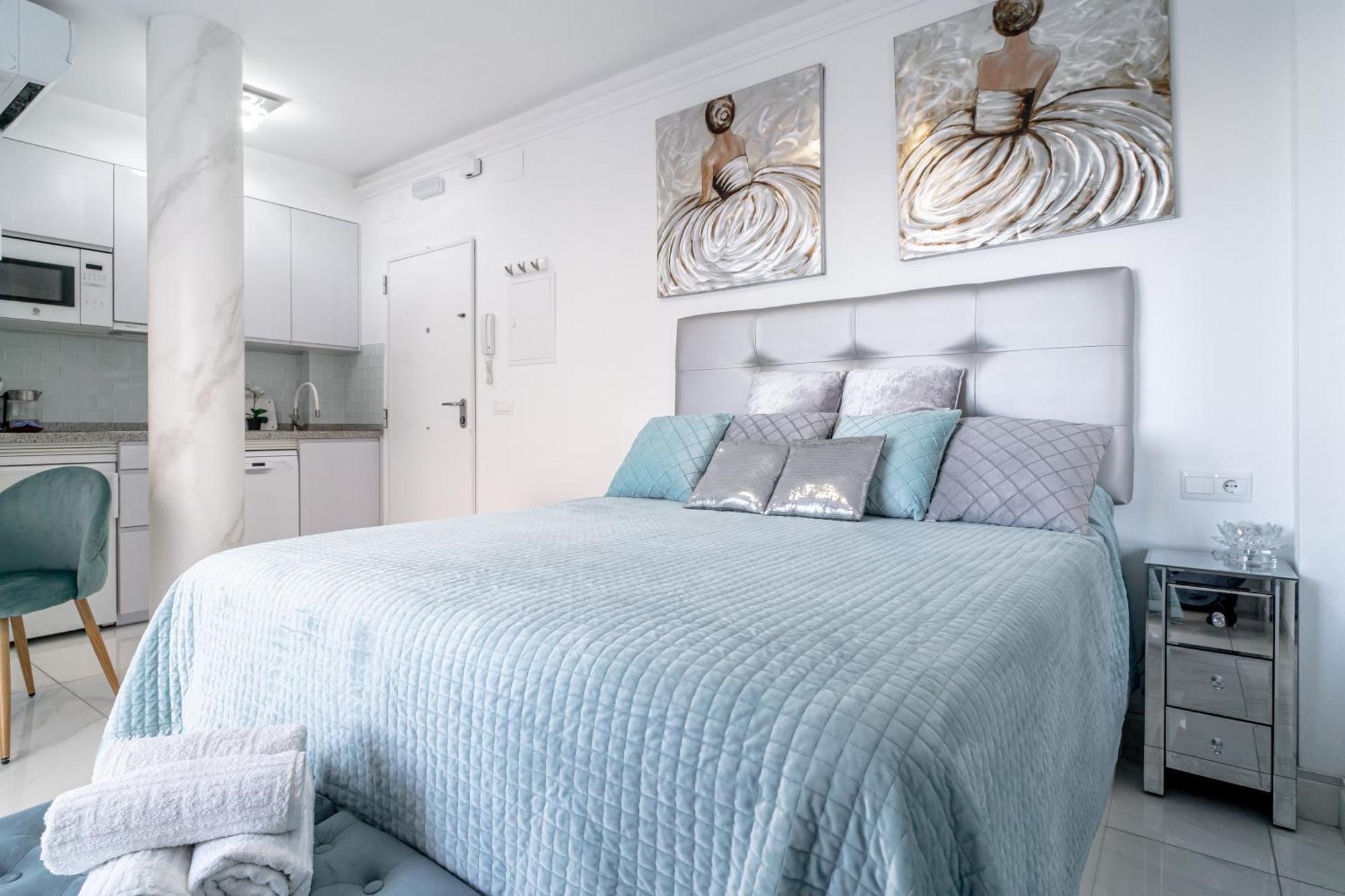 Silver Horizon Luxury *