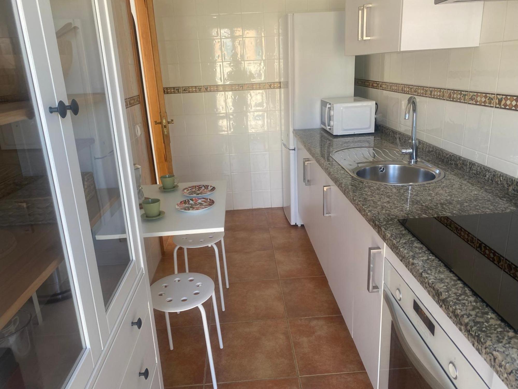 Apartamento Nuevo Con Parking Y A 300 Metros Playa Nerja