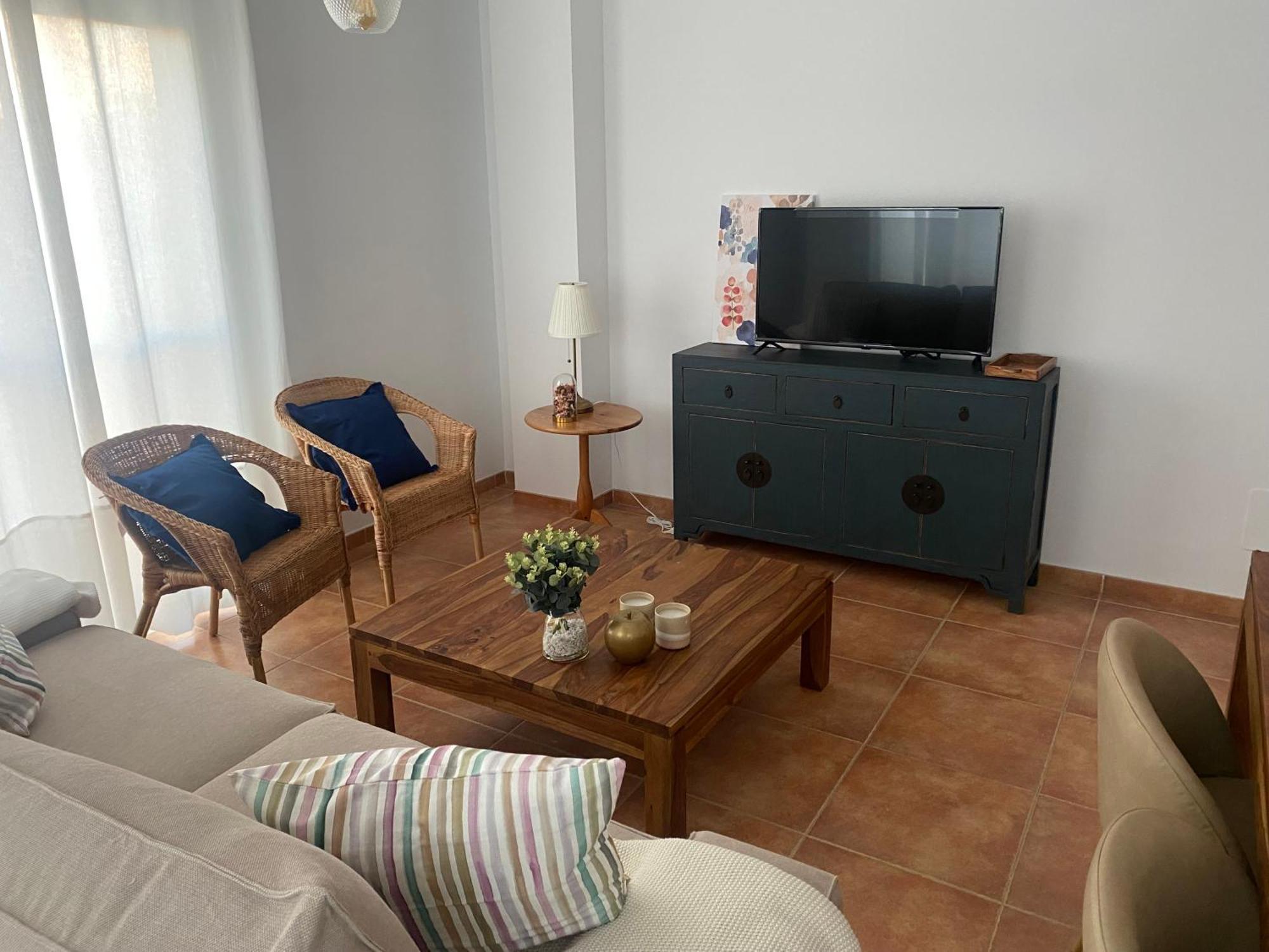 Apartamento Nuevo Con Parking Y A 300 Metros Playa *