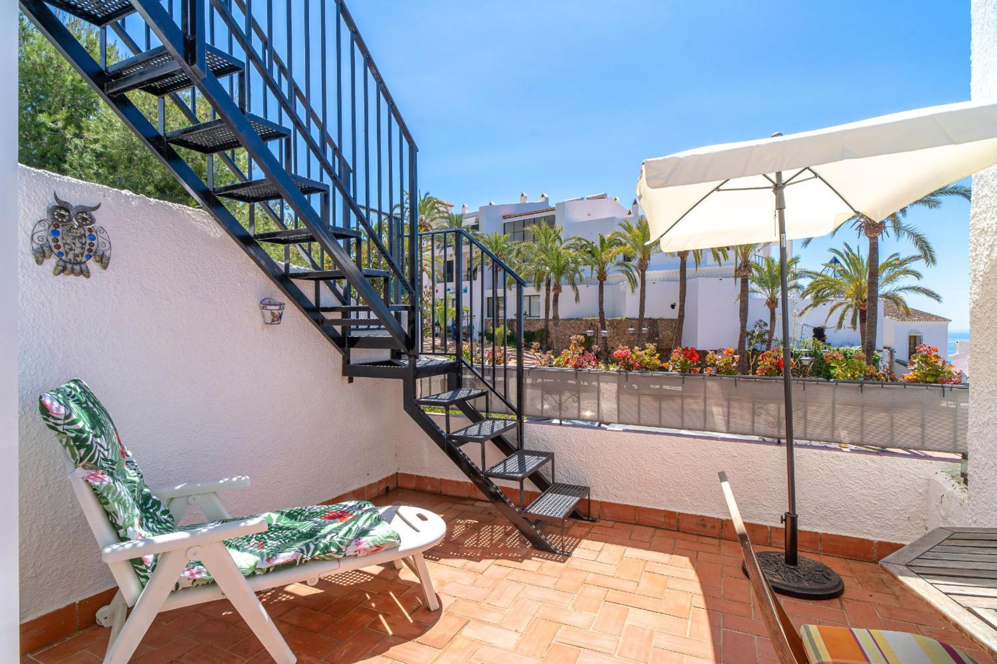 Hibiscos Seaview Terrace By Casasol Appartement