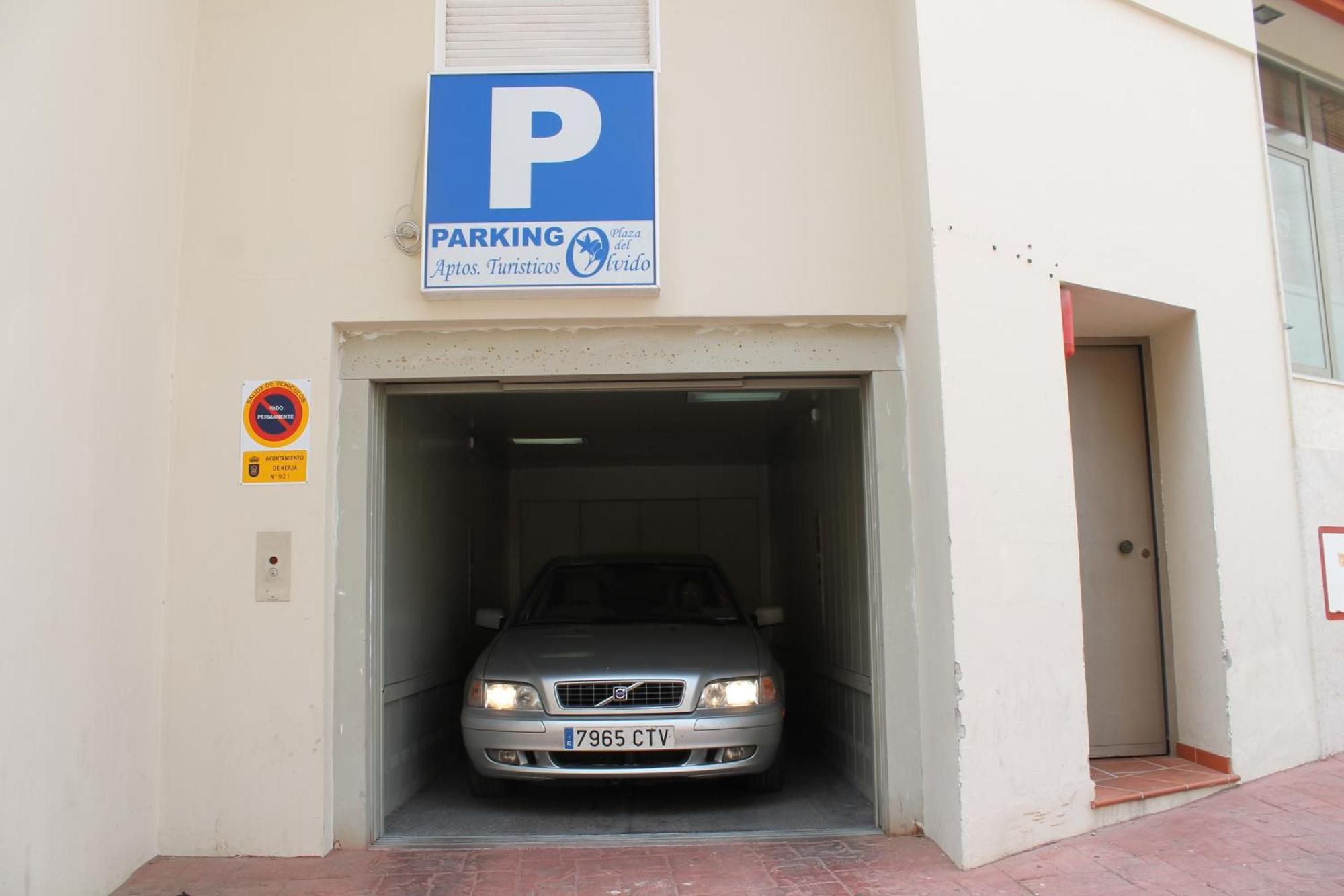 Turisticos Plaza Del Olvido Apartamento Nerja