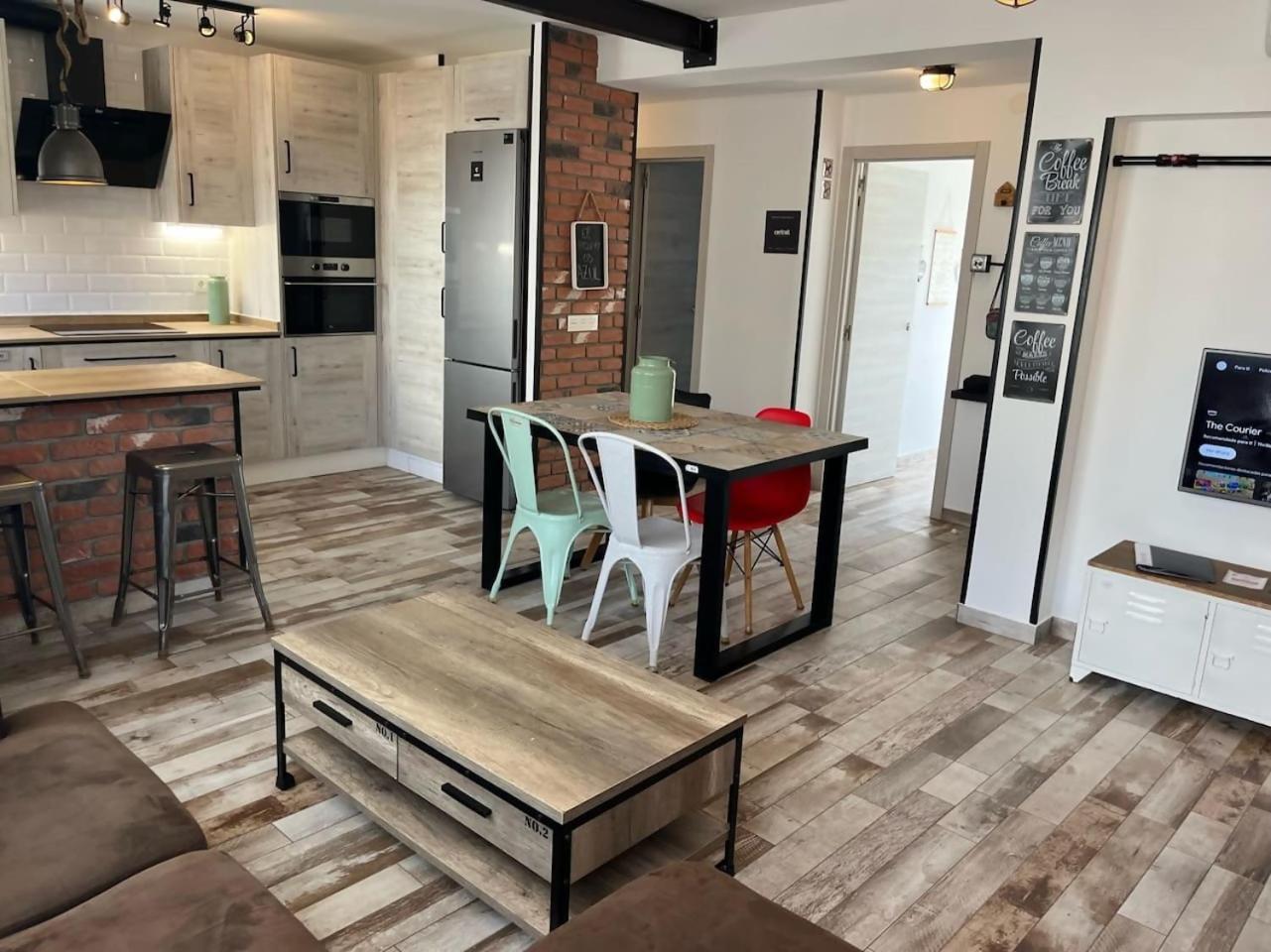 Apartment 3 Hab Con Parking Junto A La Playa