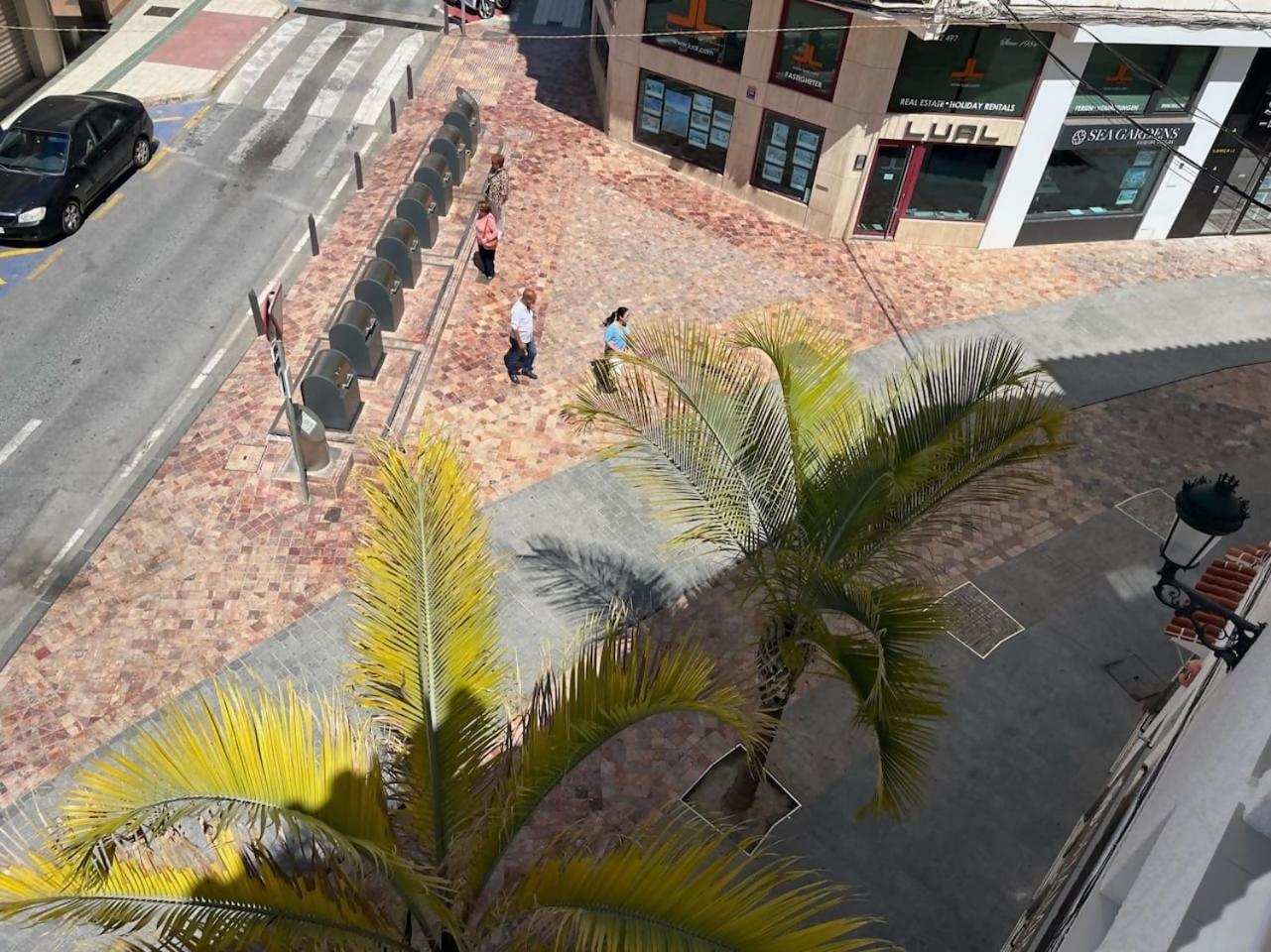 3 Hab Con Parking Junto A La Playa Apartment Nerja