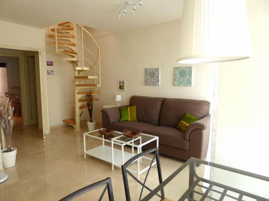 Apartment Atico Fresco Y Luminoso Con Aparcamiento Privado