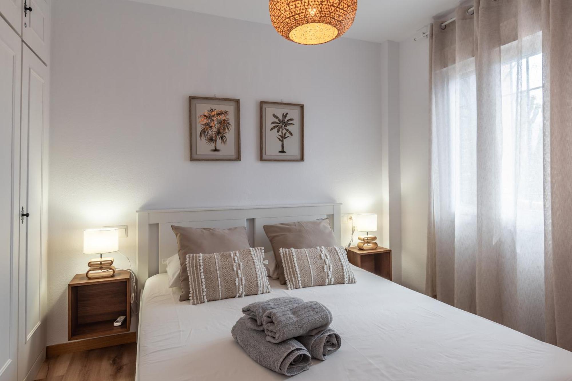 Renovated On Beachside With Pool *
