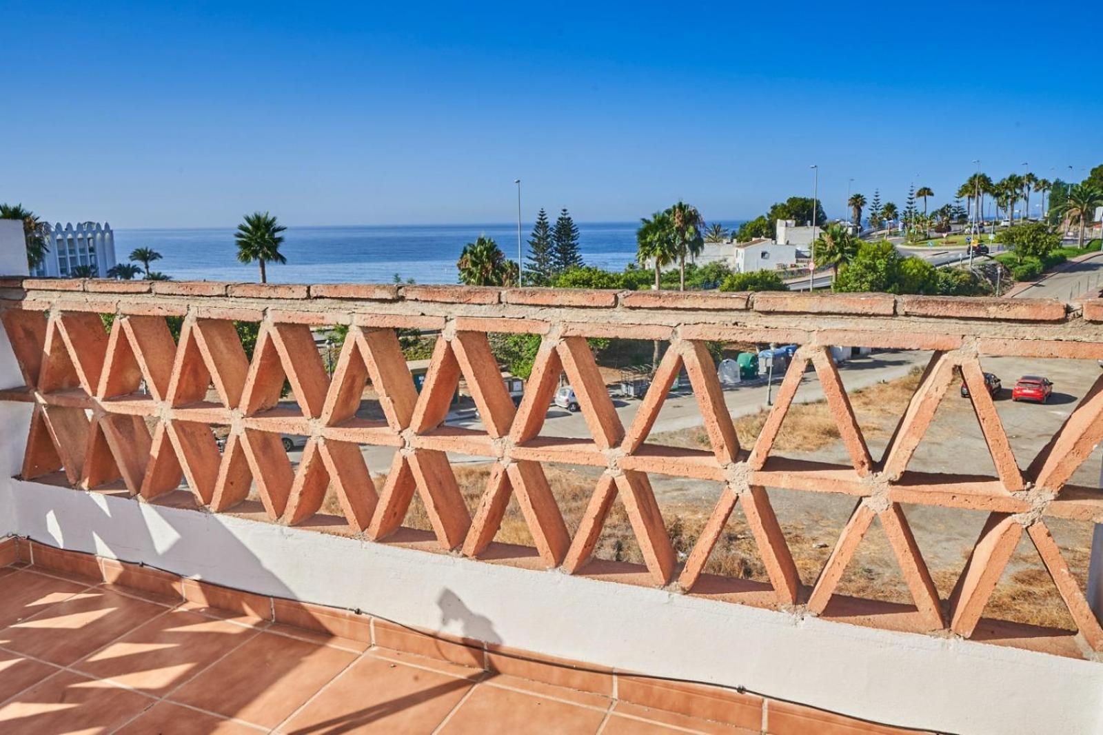 Pura - Private Jacuzzi & Heated Pool