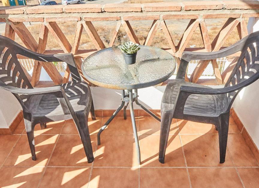 Pura - Private Jacuzzi & Heated Pool Vakantiehuis