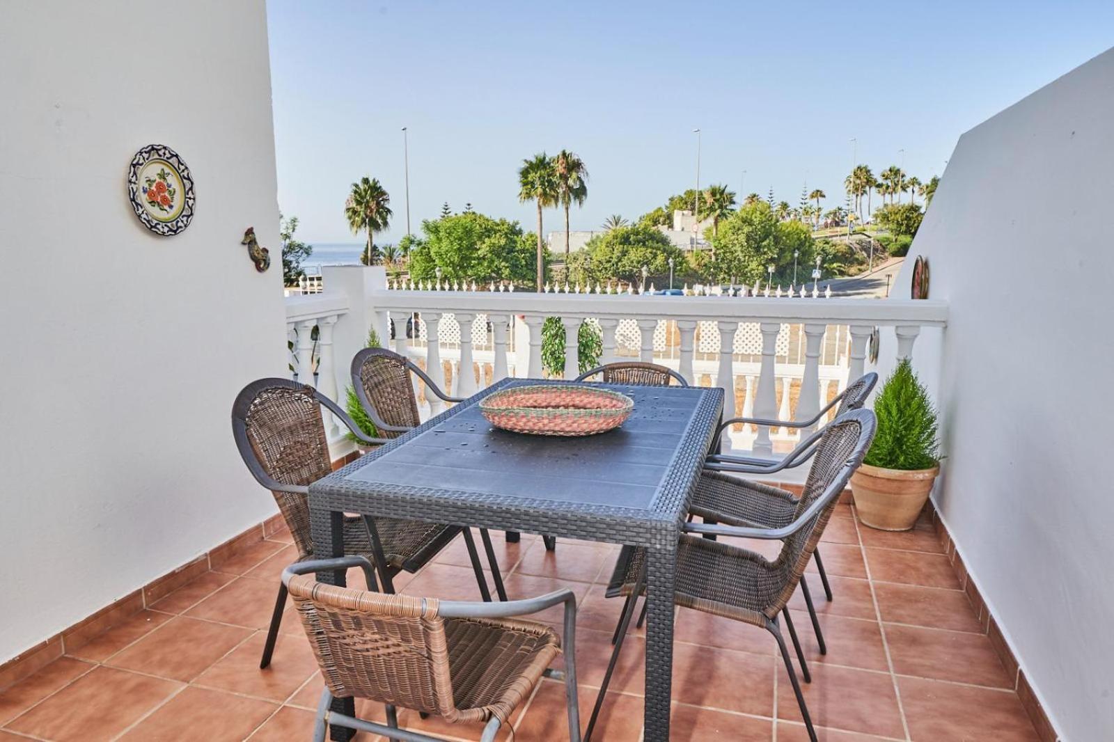 Pura - Private Jacuzzi & Heated Pool