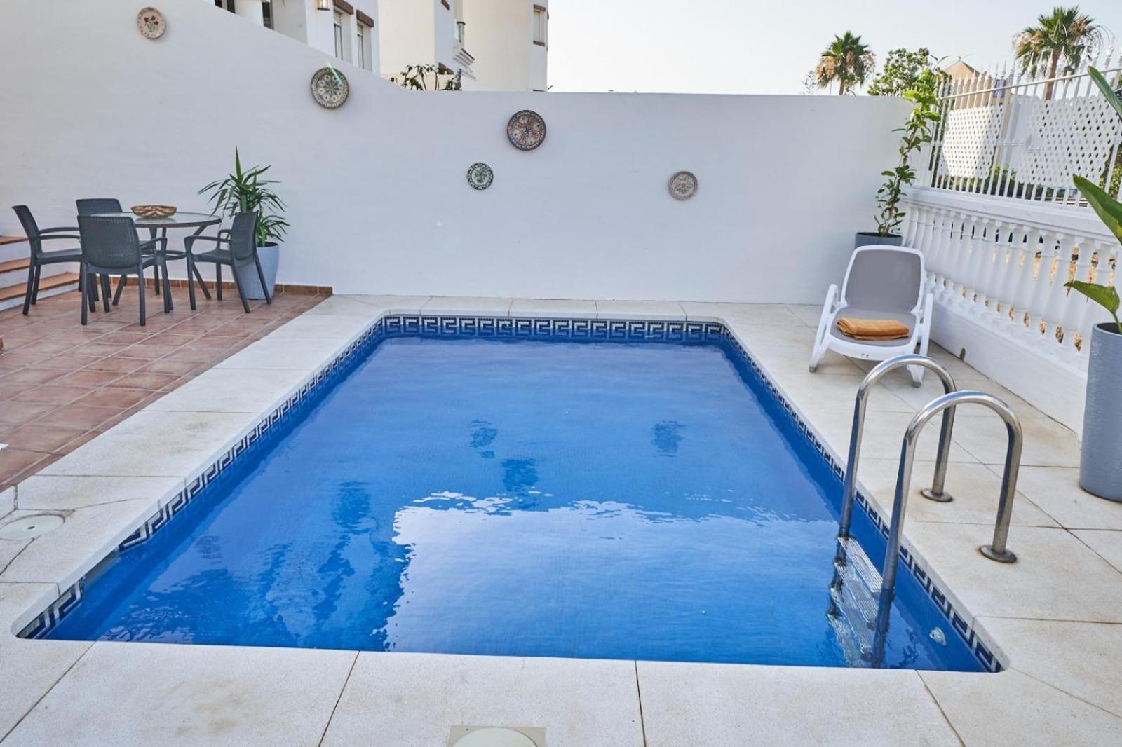 Vakantiehuis Pura - Private Jacuzzi & Heated Pool *