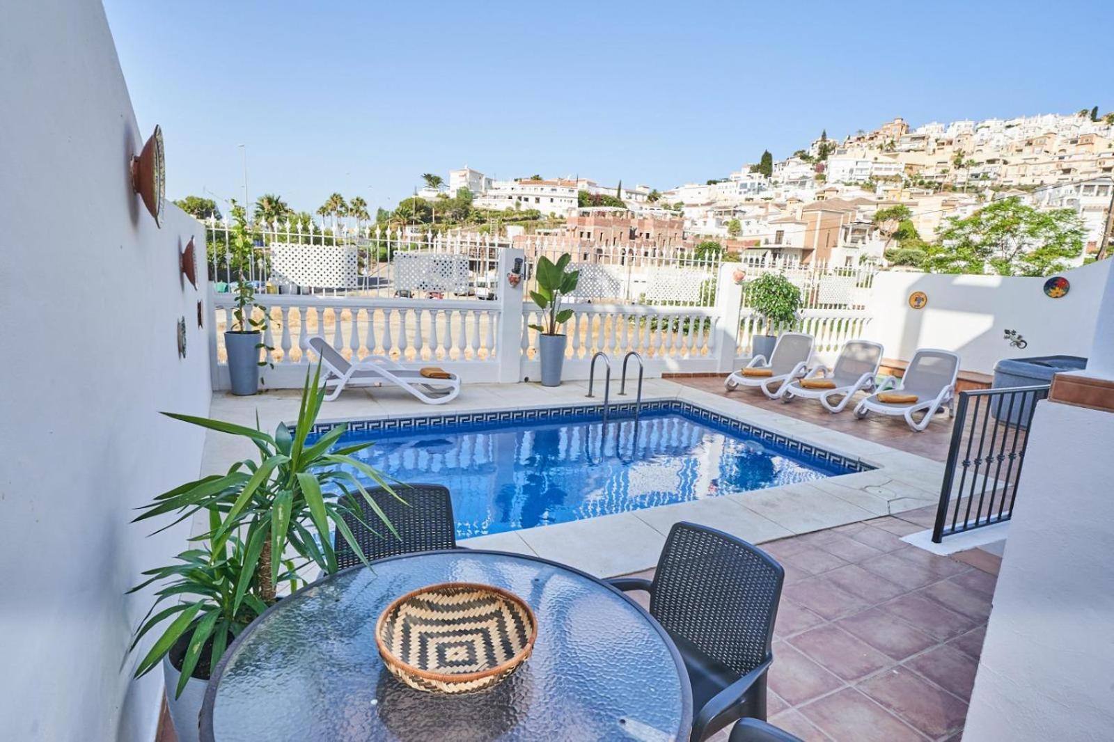 Pura - Private Jacuzzi & Heated Pool