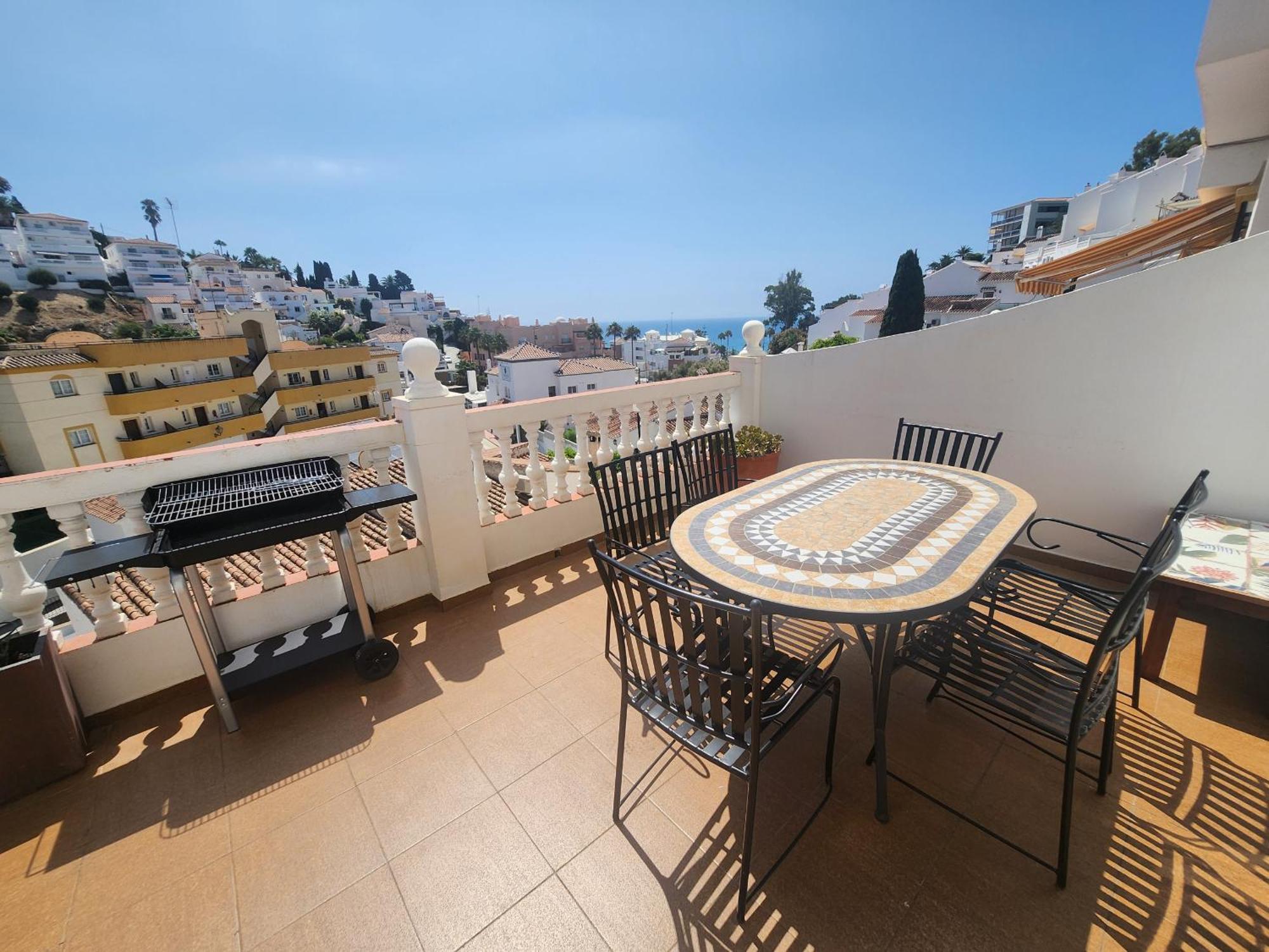 Pinomar - Sleeps 8 - Burriana Nerja