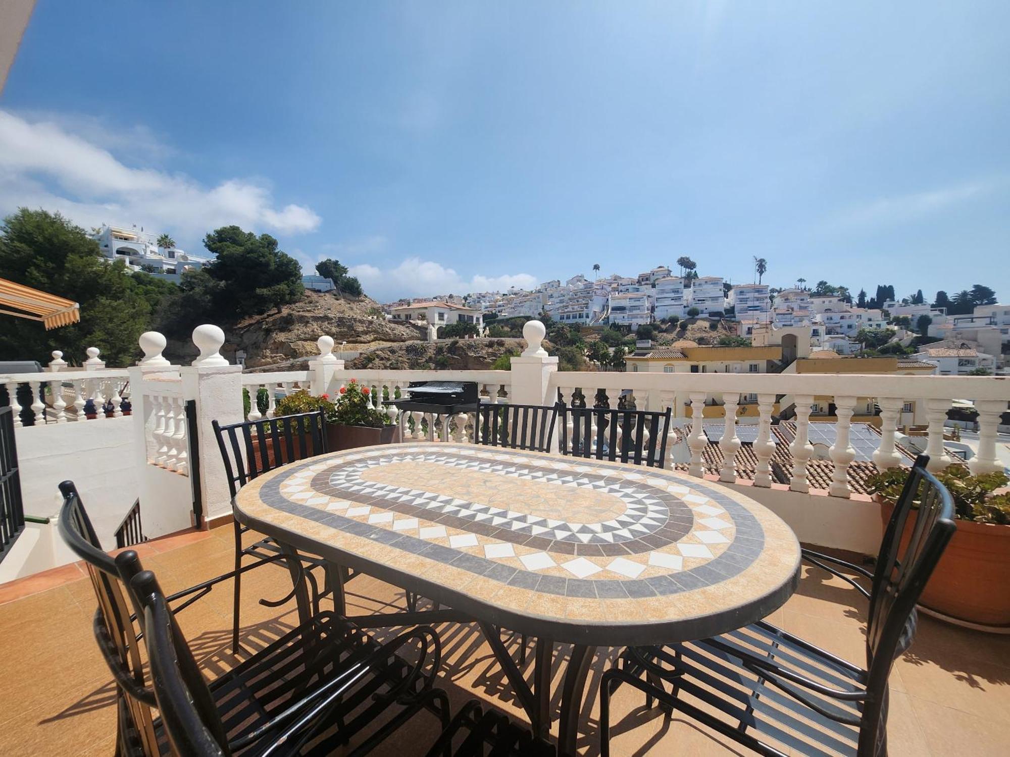 Pinomar - Sleeps 8 - Burriana