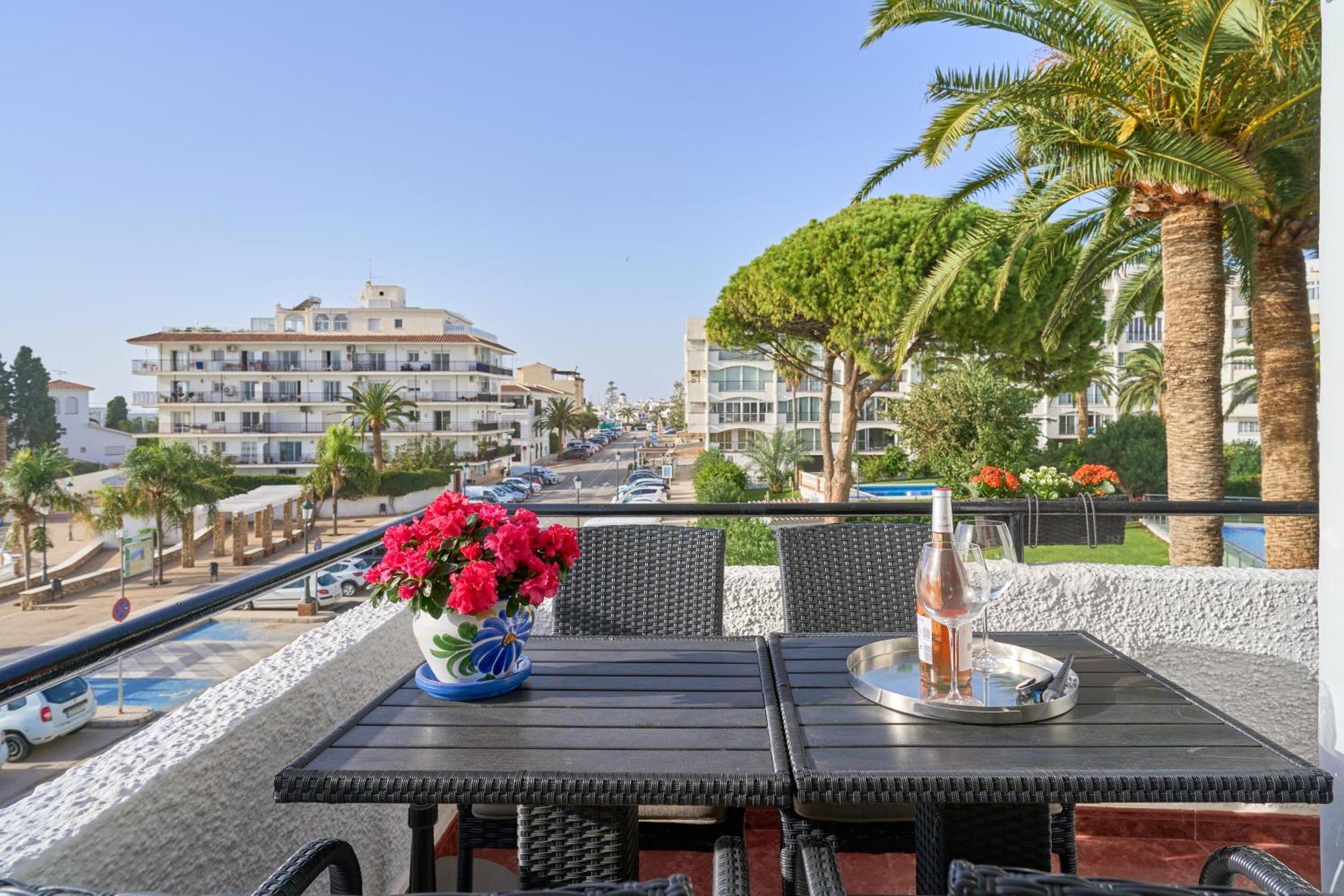 2 Bedrooms 2 Bath Appartement *