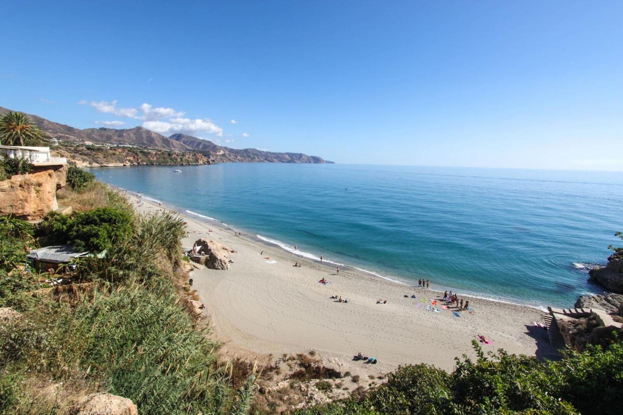 En El Centro De By At Costa Del Sol Apartment Nerja