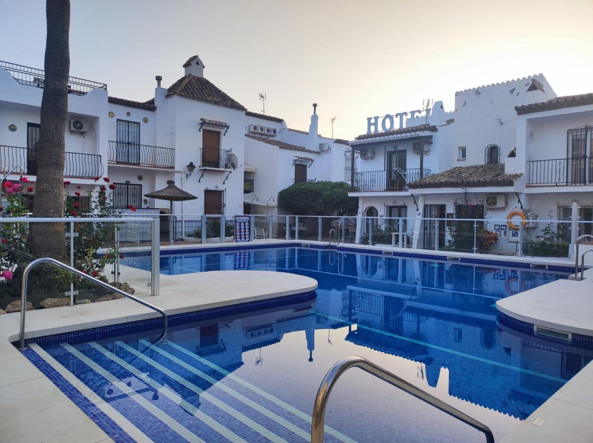 Nueva 22 Menyber * Nerja