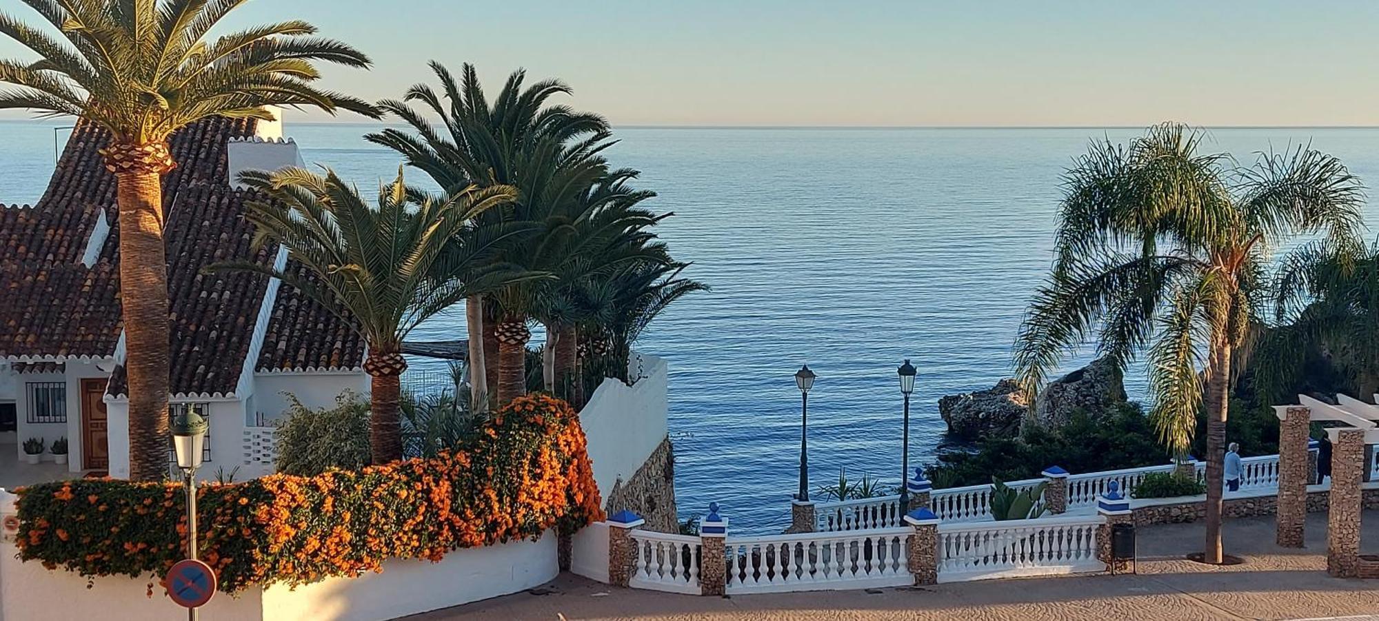2 Bedrooms 2 Bath Appartement Nerja