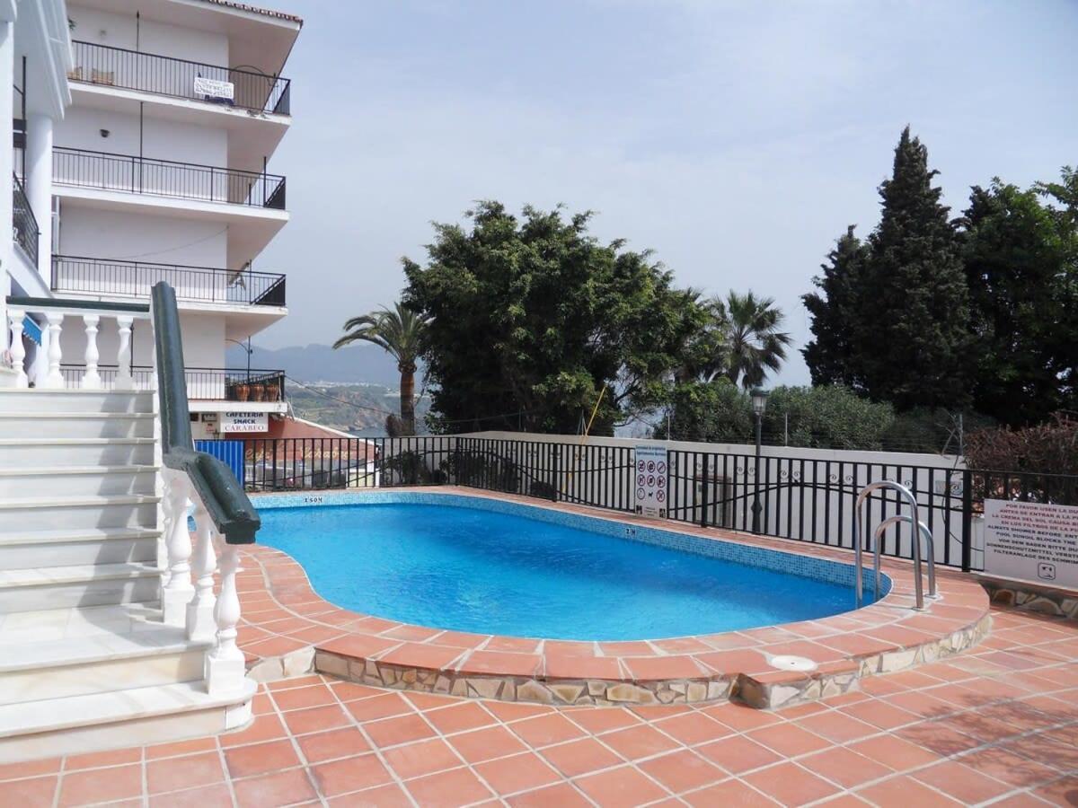 Apts Burriana Apartamento *