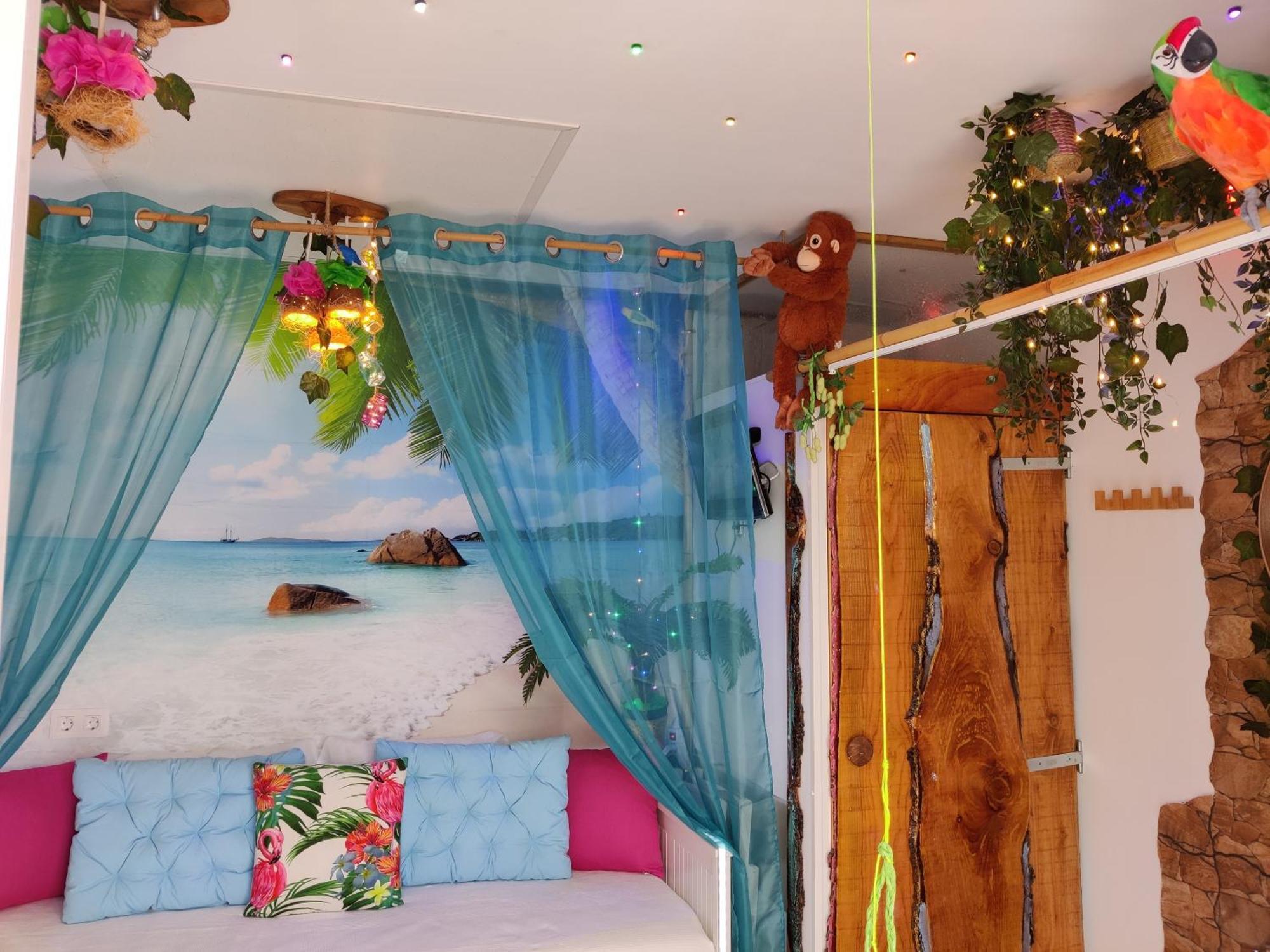 Wonder Paraiso Magico A 2 Min De La Playa Bed & Breakfast