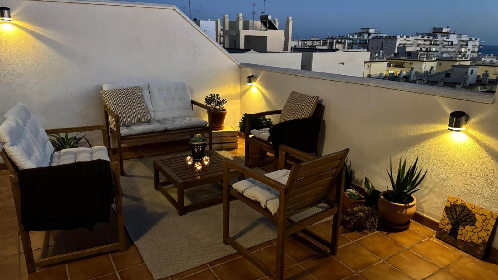Apartment Torrecilla Penthouse With Private Roof Terrace In Close To The Sea