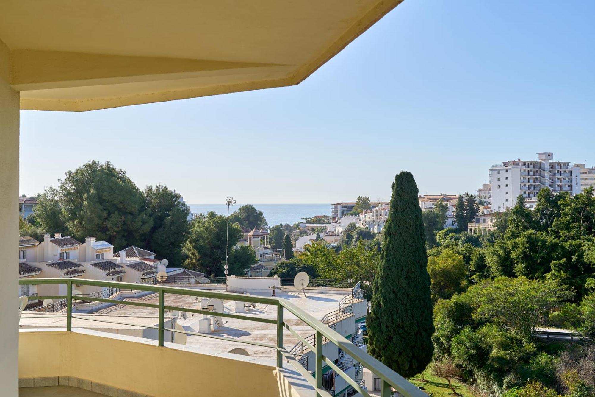 Bright And Spacious 2 Bed Apartment Nerja