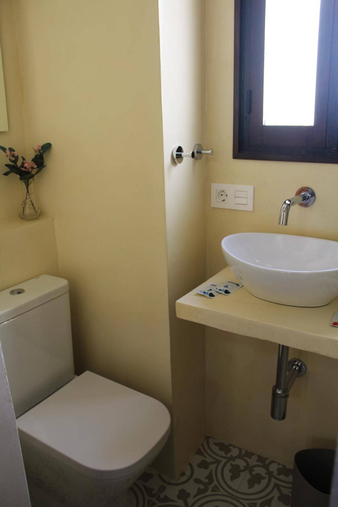 Sevillano Guest house *