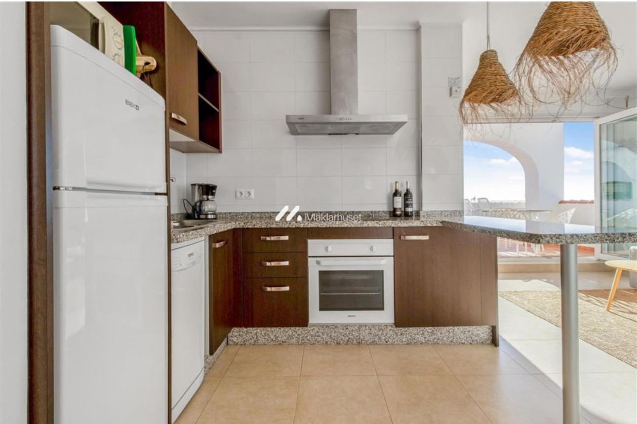 Casa Paz - 2 Bed 1 Bath Terrace Views Apartment