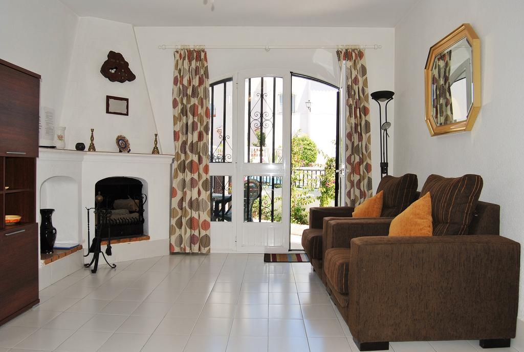 Pinos 25 Casasol * Nerja