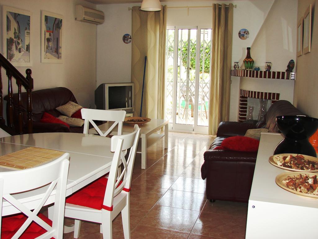 Apartamento Urb. La Hacienda, 16