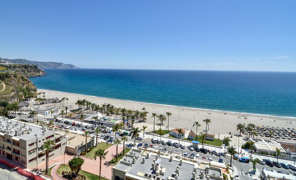 9 Amaranto * Nerja